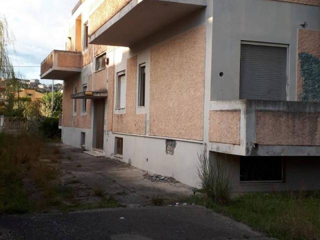 Palazzo in vendita a Calabria, Catanzaro