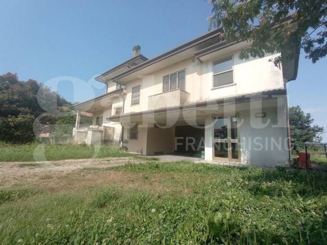 Palazzo in vendita a Cavarzere, Veneto