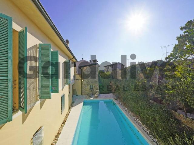 Villa Indipendente in vendita a Cavriana, Lombardia