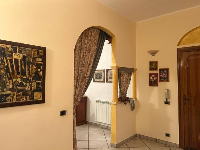 Palazzo in vendita a Cerda, Sicilia