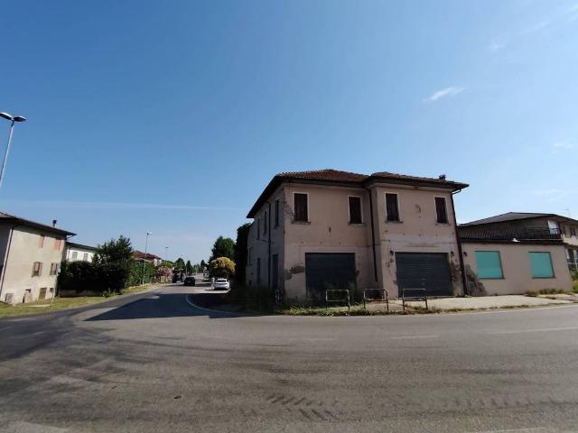 Palazzo in vendita a Ceregnano, Veneto