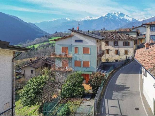 Palazzo in vendita a Cerete, Lombardia