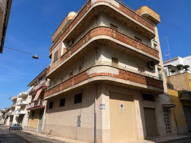 Palazzo in vendita a Puglia, Foggia