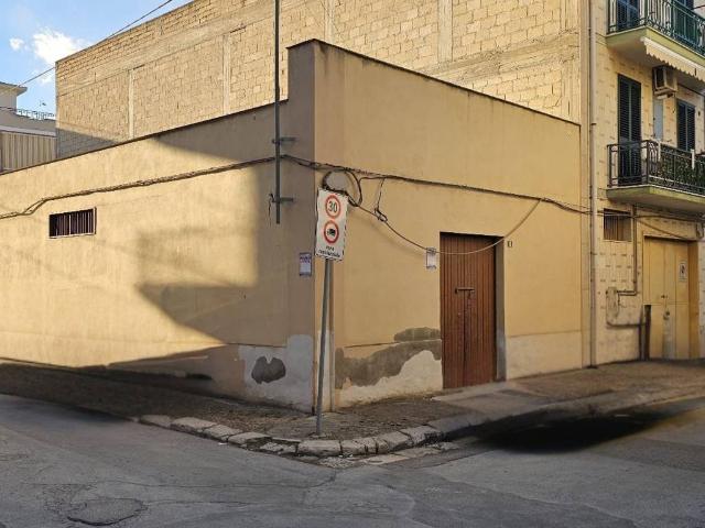 Palazzo in vendita a Puglia, Foggia