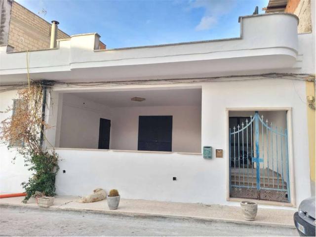 Palazzo in vendita a Puglia, Foggia