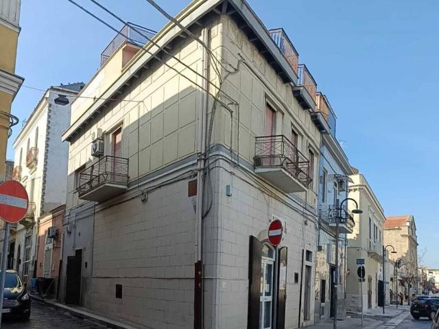 Palazzo in vendita a Puglia, Foggia