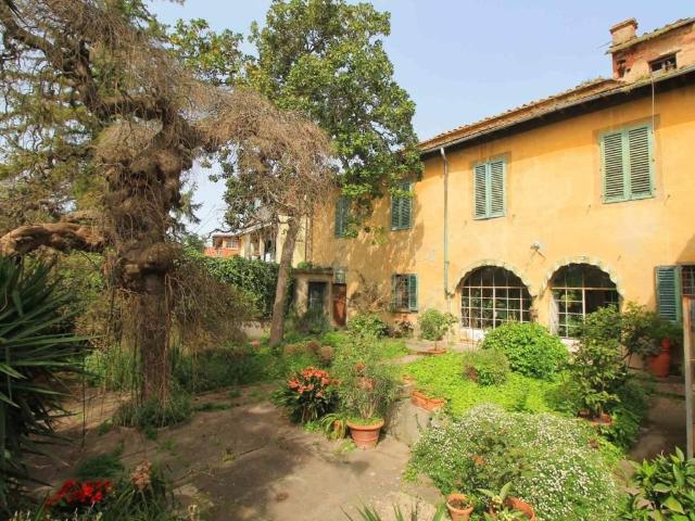 Palazzo in vendita a Unione dei Comuni Circondario dell'Empolese Valdelsa, Cerreto Guidi