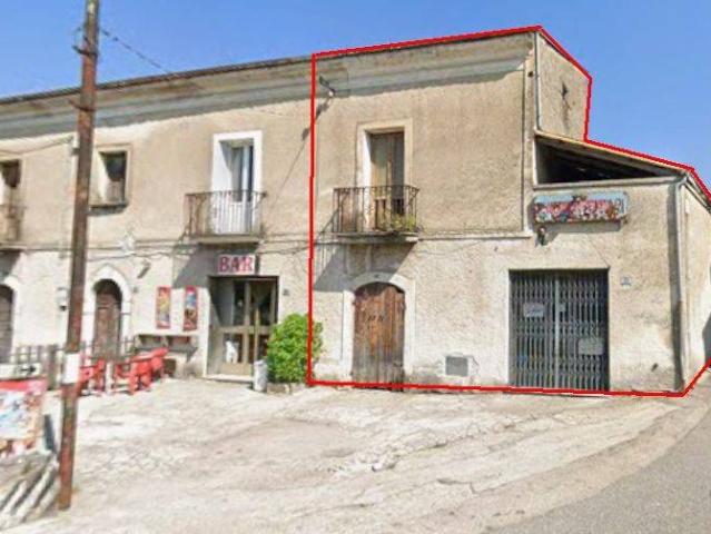 Palazzo in vendita a Le Pastenelle, Cervaro