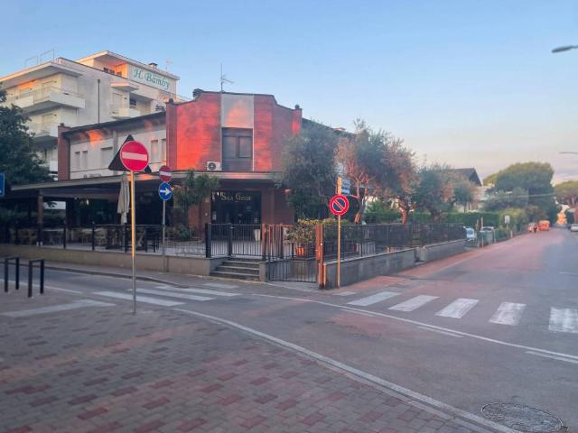 Palazzo in vendita a Cervia, Reggio Emilia
