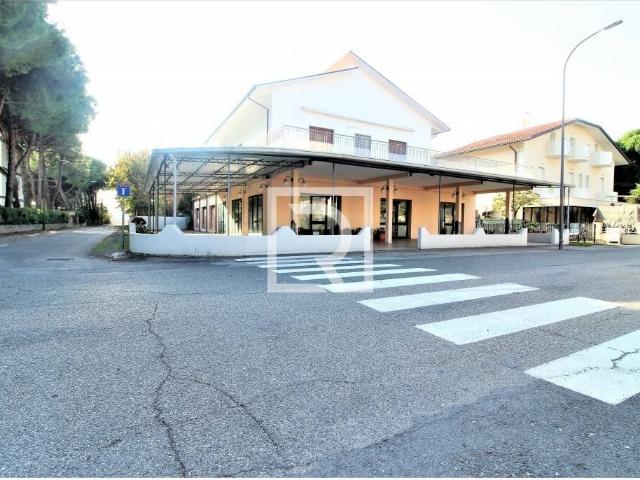 Palazzo in vendita a Cervia, Reggio Emilia