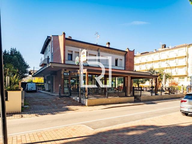 Palazzo in vendita a Cervia, Reggio Emilia
