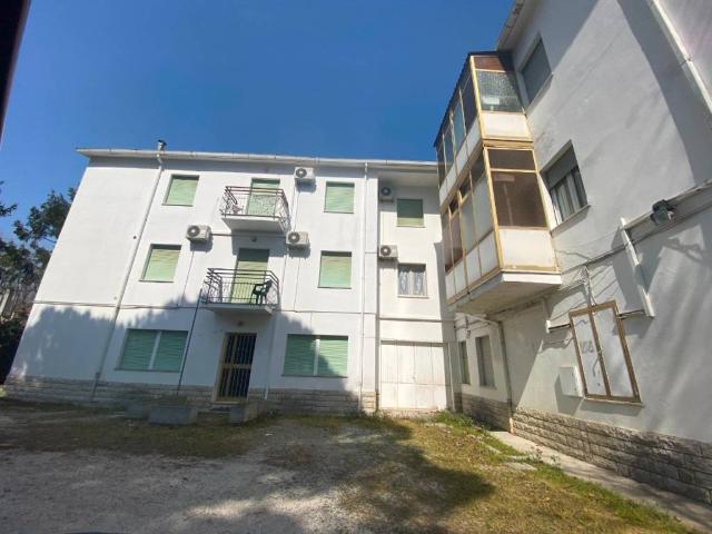 Palazzo in vendita a Cervia, Reggio Emilia