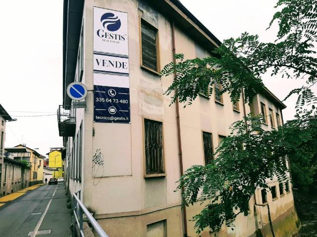 Palazzo in vendita a Cesano Maderno, Lombardia