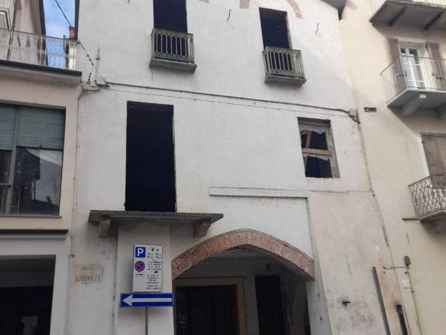 Palazzo in vendita a Piemonte, Cuneo