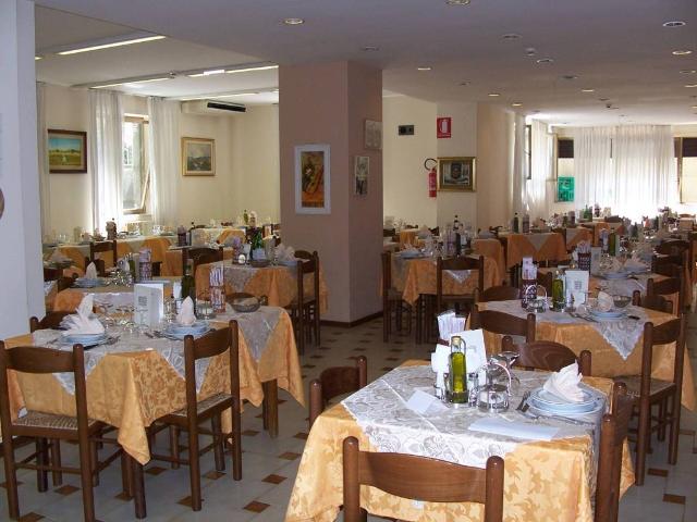 Palazzo in vendita a Chianciano Terme, Toscana