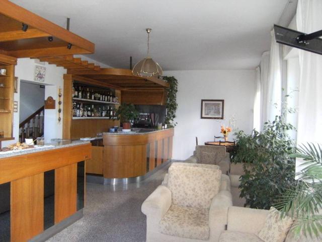 Palazzo in vendita a Chianciano Terme, Toscana