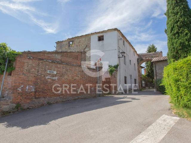 Palazzo in vendita a Chiusi Città, Toscana