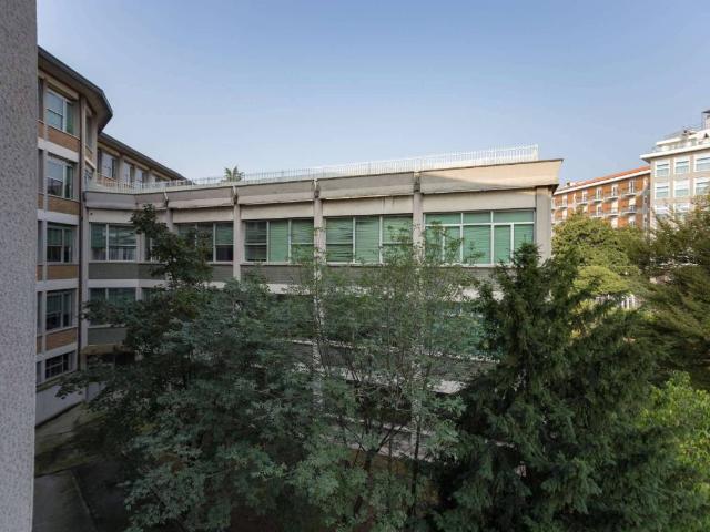 Palazzo in vendita a Zona Omogenea Milano Nord, Cinisello Balsamo