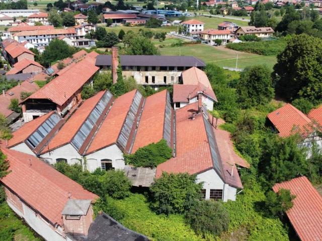 Palazzo in vendita a Località Battitore, Piemonte