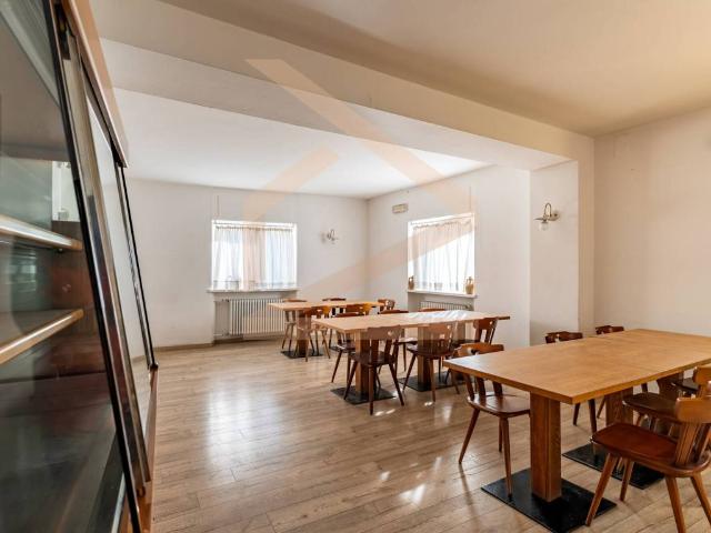 Palazzo in vendita a Comunità della Val di Non, Cis