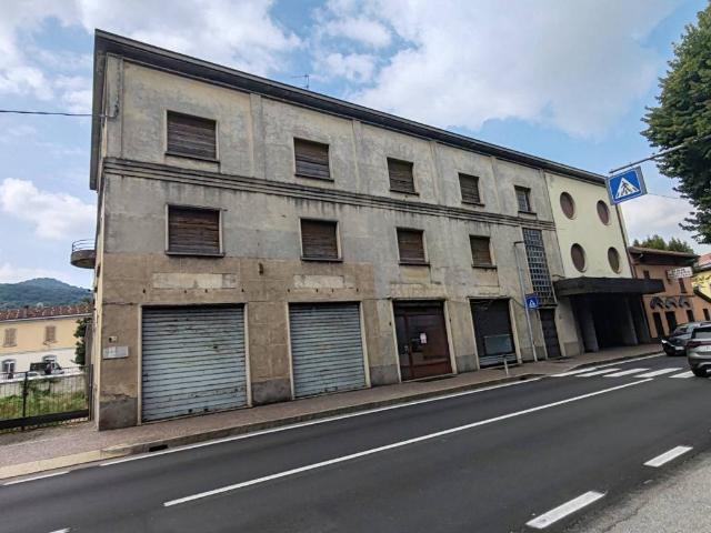 Palazzo in vendita a Cisano Bergamasco, Lombardia