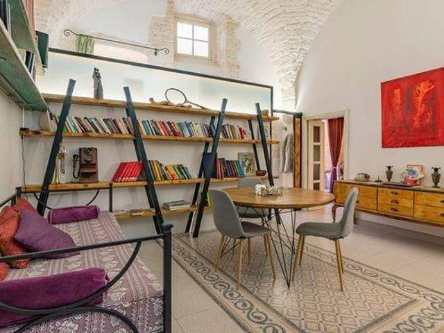 Palazzo in vendita a Puglia, Brindisi