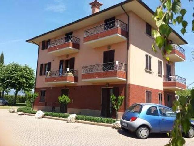 Palazzo in vendita a Regnano, San Leo Bastia