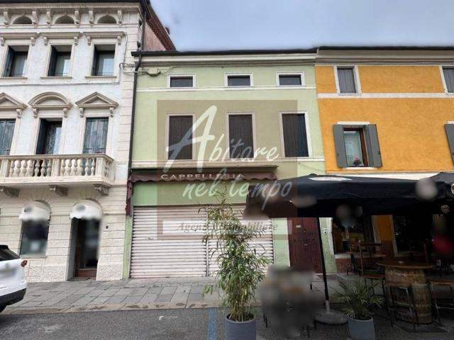 Palazzo in vendita a Cittadella, Veneto