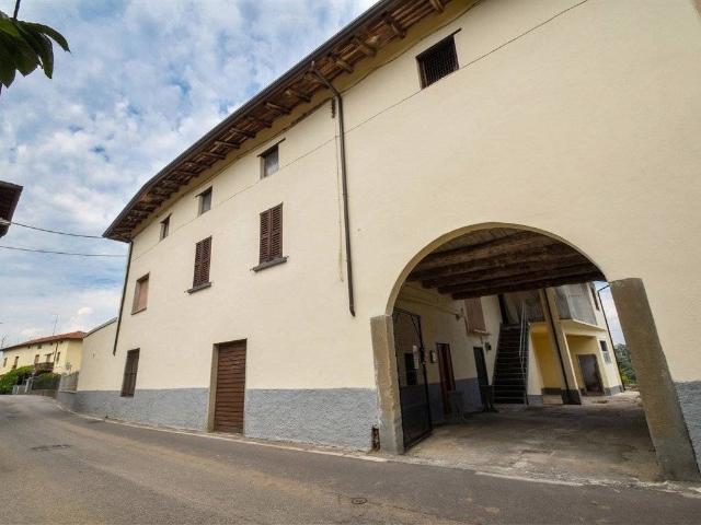 Palazzo in vendita a Cividate Al Piano, Lombardia