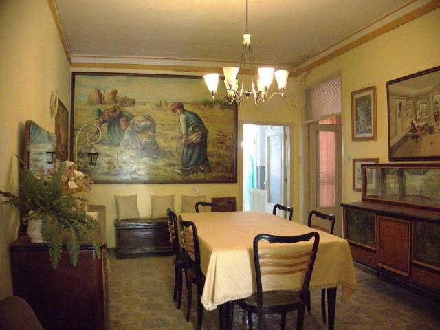 Palazzo in vendita a Unione dei Comuni della Val Vibrata, Civitella Del Tronto