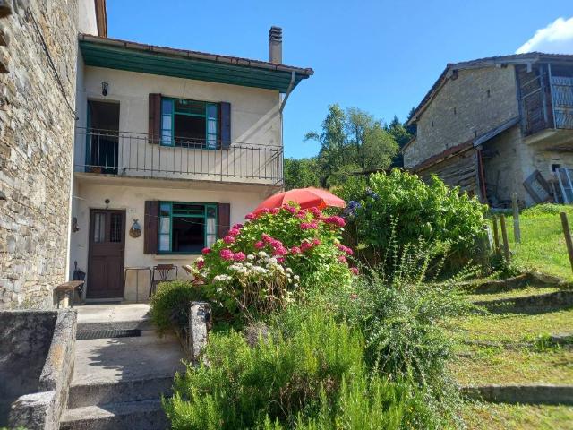 Palazzo in vendita a Clauzetto, Friuli-Venezia Giulia