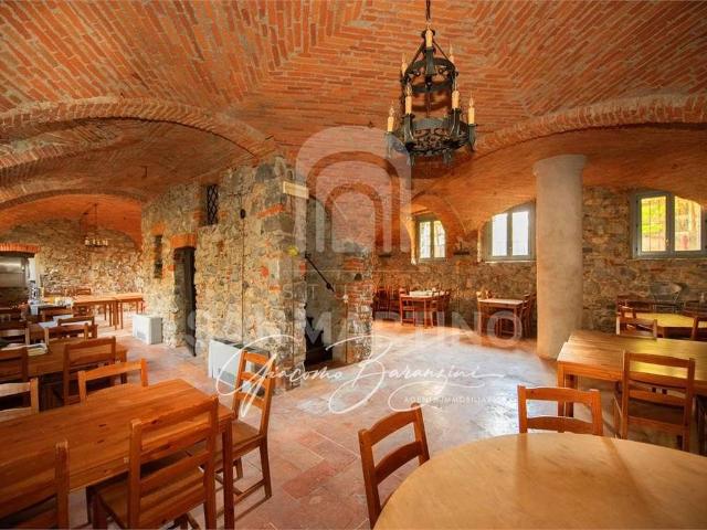 Palazzo in vendita a Comunità Montana Valli del Verbano, Trevisago