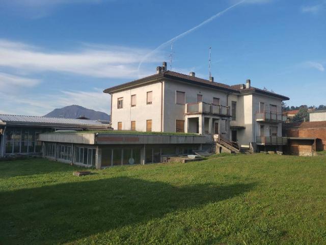 Palazzo in vendita a Comunità Montana Valli del Verbano, Trevisago