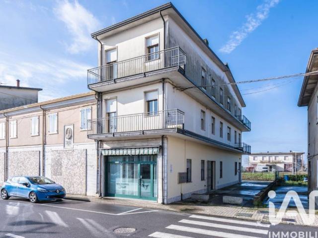 Palazzo in vendita a Unione Delta del Po, Codigoro