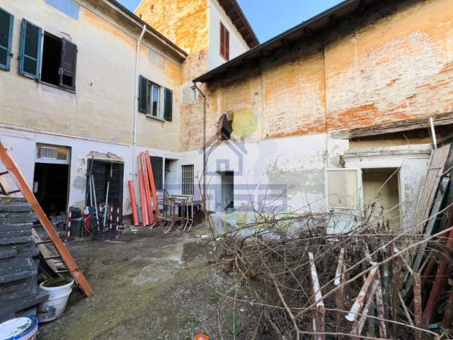 Palazzo in vendita a Codogno, Lombardia