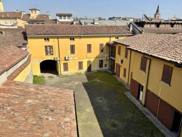 Palazzo in vendita a Codogno, Lombardia