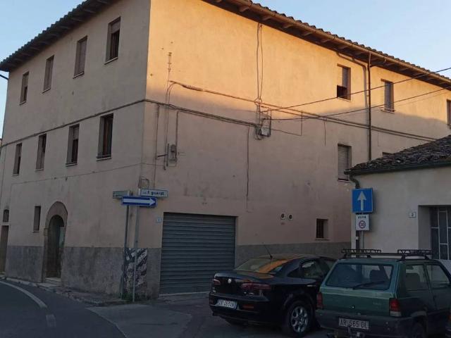 Palazzo in vendita a Campiglia dei Foci, Colle Di Val D'elsa