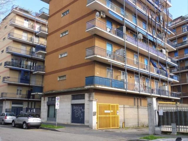 Palazzo in vendita a Cologno Monzese, Lombardia