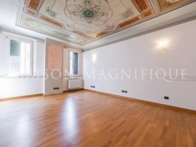 Palazzo in vendita a Comacchio, Reggio Emilia