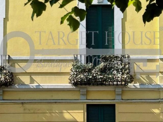 Palazzo in vendita a Como