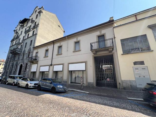 Palazzo in vendita a San Vitale, Como