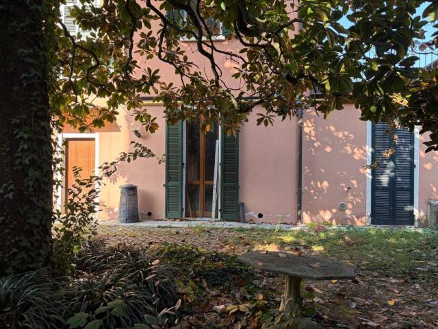 Palazzo in vendita a Breccia, Como