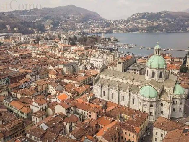 Palazzo in vendita a Sant'Agostino, Como