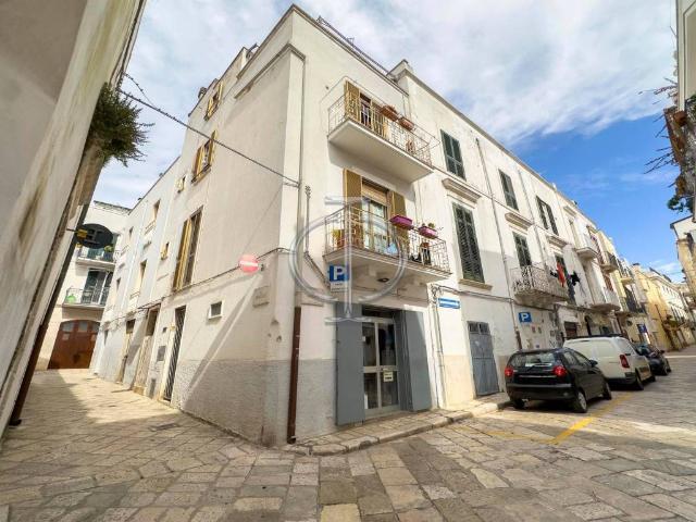 Palazzo in vendita a Contrada Casopietro, Puglia