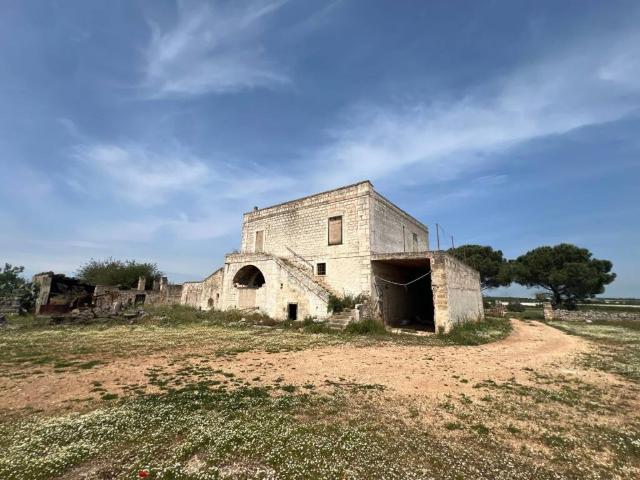 Palazzo in vendita a Puglia, Bari