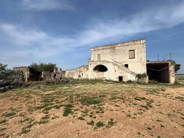 Palazzo in vendita a Puglia, Bari