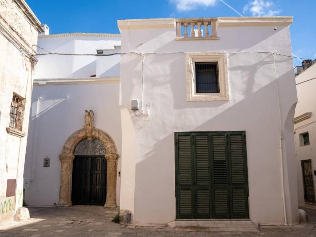 Palazzo in vendita a Puglia, Lecce