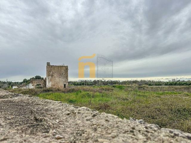 Palazzo in vendita a Puglia, Lecce