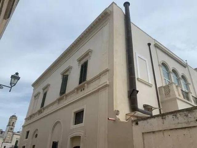 Palazzo in vendita a Puglia, Lecce