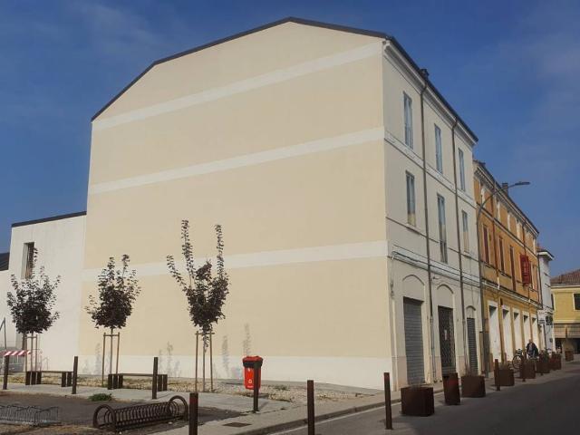Palazzo in vendita a Unione Terre e Fiumi, Copparo